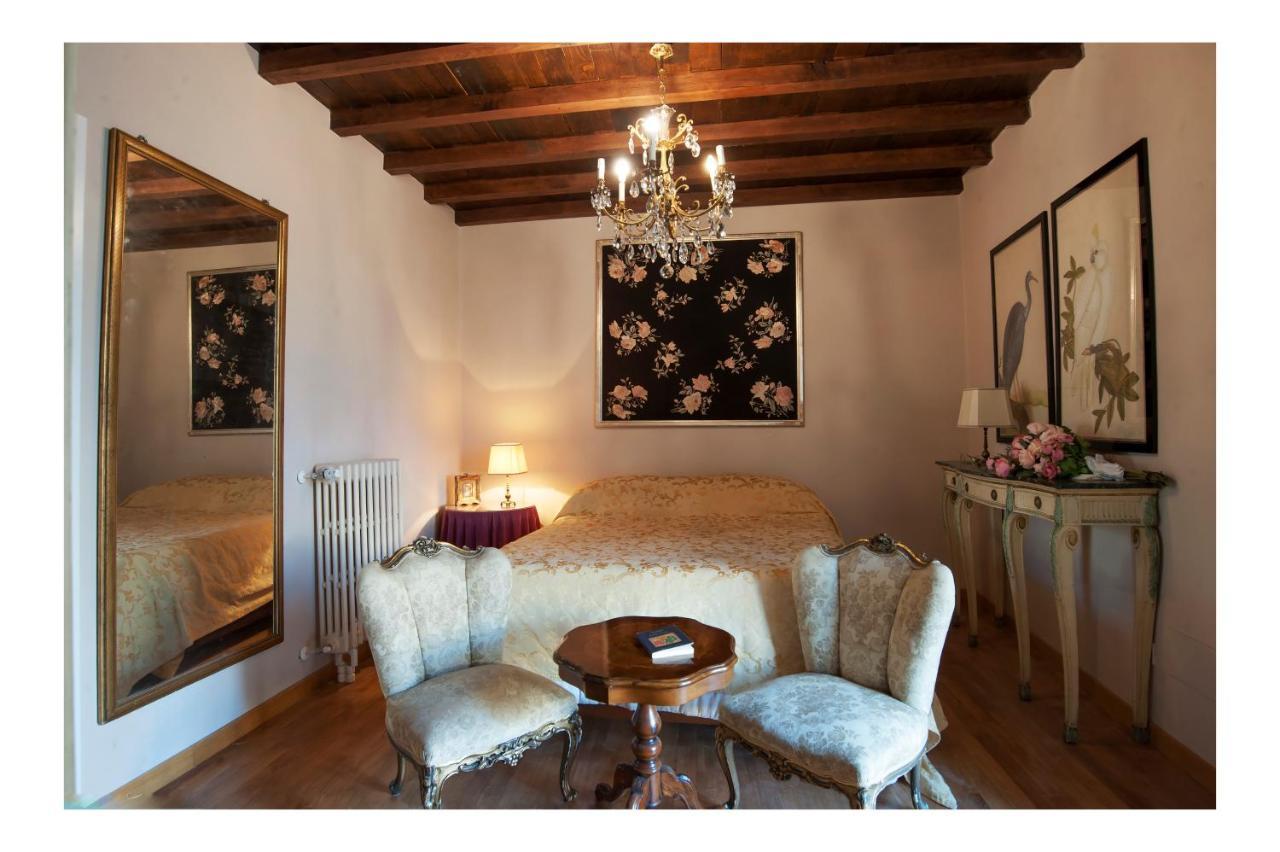 A Palazzo Fortebracci B&B 수트리 외부 사진