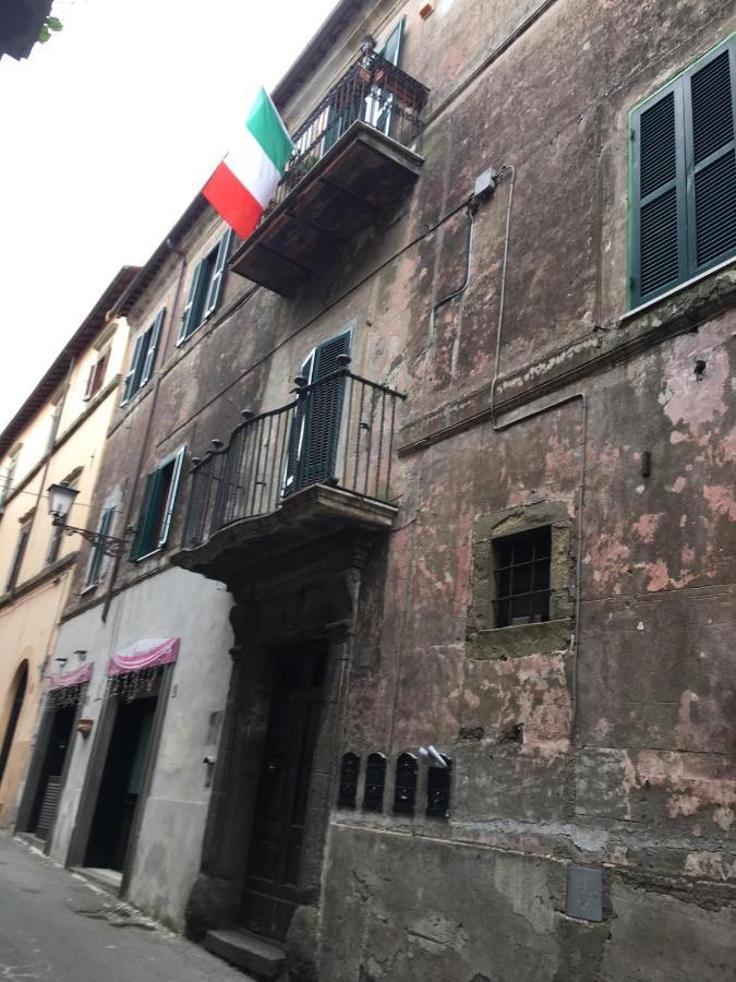 A Palazzo Fortebracci B&B 수트리 외부 사진